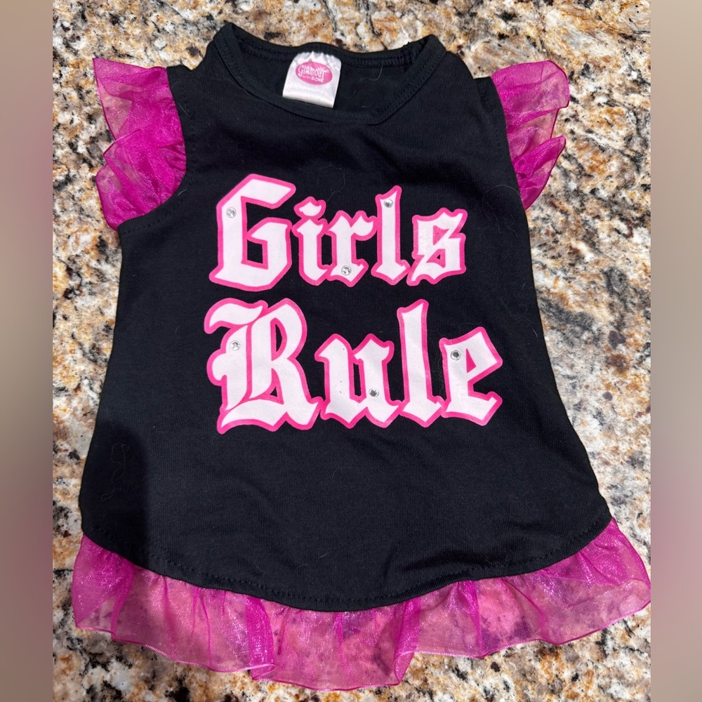 Super cute boutique, ruffle T-shirt for puppy dogs by glamour to the bone sz S
